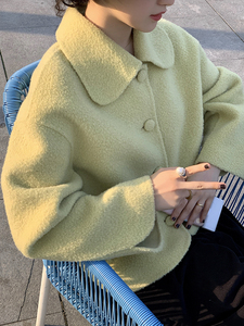 胡斑toohot 1029/ 黄绿色短款羊驼毛双面尼外套