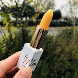 legend age/传奇今生 红樱桃健康唇膏 _ 千人千色传奇今生唇膏官方