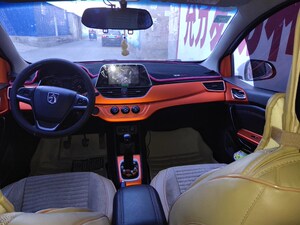 专用宝骏310改装内饰改色膜 310w中控碳纤维内饰装饰成型贴纸贴膜