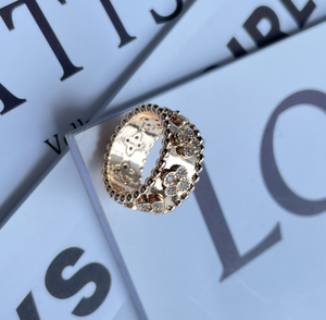 【艾瑞克昆西】豪镶镂空四叶草戒指万花筒