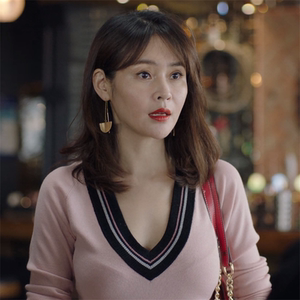 不惑之旅乔清浅于明加同款毛衣韩版简约粉色撞色修身v领针织衫女