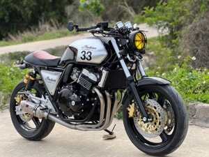 进口本田cb400四缸复古小黄蜂250摩托车大排量街车重机跑车公路赛