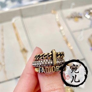 dior/迪奥 22ss新款jadior字母三环戒指珍珠镶钻指环女士戒环