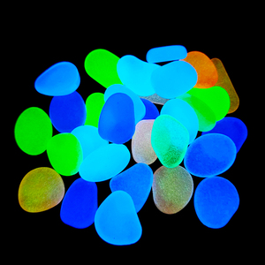 七彩超亮发光夜光石头卡通装饰摆放桌面鱼缸造景梦幻海洋荧光石