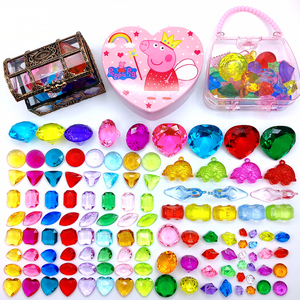儿童宝箱配多款五彩爱心宝石玩具5岁女孩塑料亚克力水晶钻石玩具