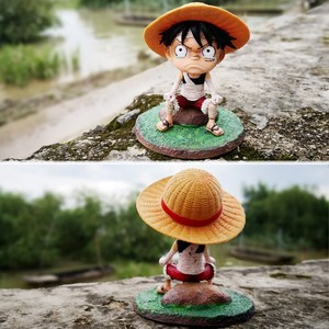 海贼王委屈草帽小子绷带路飞卡通汽车摆件手办公仔车载内装饰用品