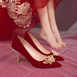 中式婚鞋新娘鞋女2024年新款秀禾婚纱两穿红色高跟鞋细跟结婚鞋子