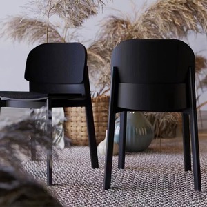 实木餐椅家用高级椅子现代简约设计师意式极简高级感北欧靠背椅子