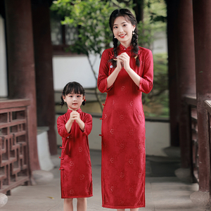 高端亲子旗袍母女装红色蕾丝复古中国风女童秋季新中式礼服连衣裙