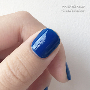 克莱因蓝的夏天!韩版悦诗风吟指甲油#29蓝色月汀里  显白美甲