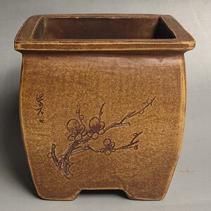 中国陶瓷艺术大师 周桂珍制款 花鸟纹紫砂花盆精品 高11cm