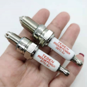 铱金d8tc火花塞b7rtc摩托车a7tc三爪火嘴c7hsa三cr8e弯梁踏板