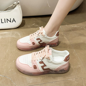 果冻底粉色板鞋女2022夏新皮面ins潮百搭小众国潮厚底小白运动鞋