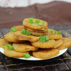 米豆腐四川巴中特产手工农家灰水馍馍碱水馍馍米豆腐干真空包装