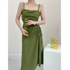 绿色抹胸礼服