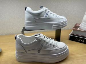 千佰莉女鞋正品2021秋季新款平底舒适系带小白鞋女13251019025