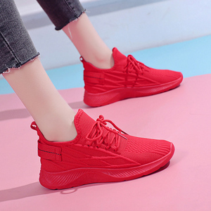 大红色运动鞋女过年飞织妈妈跑步跳舞鞋软底小红鞋透气防滑旅游鞋