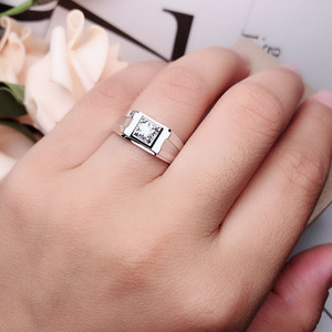 18k金求订结婚男士钻戒男戒 裸钻对戒定制 铂金1克拉真钻石戒指男