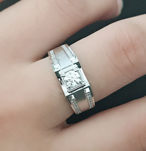 18k金求订结婚男士钻戒男戒 裸钻对戒定制 铂金1克拉真钻石戒指男