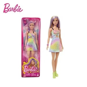 Barbie芭比娃娃公主女孩换装套装过家家玩具 芭比时尚达人HBV15