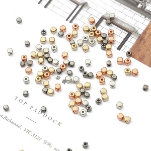 300个塑料隔珠CCB方形珠配件 手工diy自制项链手链散珠子饰品材料