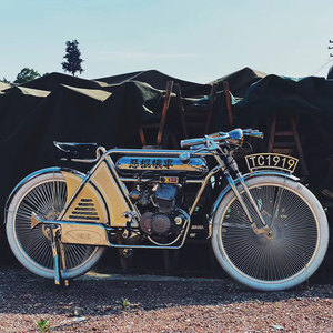 恶棍机车1919印地安巡逻兵复古二冲程燃油怀旧重型改装哈雷摩托车