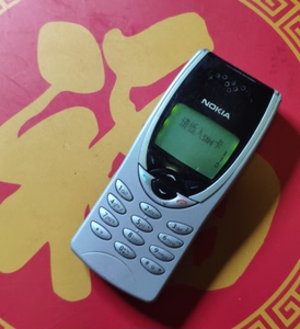诺基亚8210经典绿屏老手机怀旧收藏古董手机二手