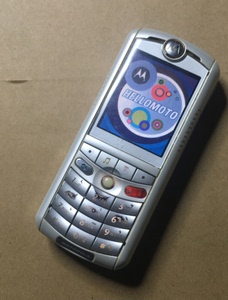 摩托罗拉e398手机