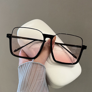 日本代购黑框复古大框墨镜女网红显瘦素颜眼镜高级感太阳镜下半框