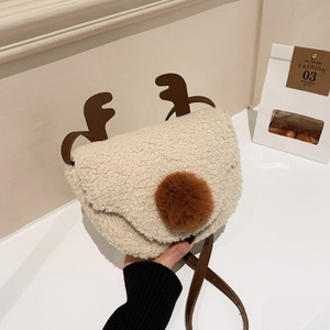 绒包可爱驯鹿小包包女冬季2021新款潮羊羔毛毛包斜挎包大容量休闲