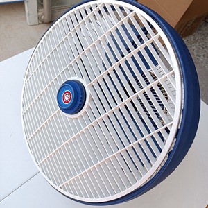 12寸车载风扇12v汽车客车大功率鸿运吊顶扇制冷24v货车强力电风扇