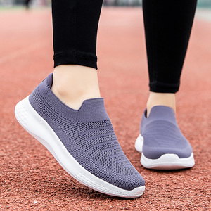 足力健健步鞋夏季透气网面老人鞋女轻便中年妈妈休闲运动鞋一脚蹬