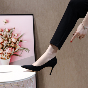 6厘米黑色绒面高跟鞋女细跟设计感小众不累脚真皮大底职业单鞋