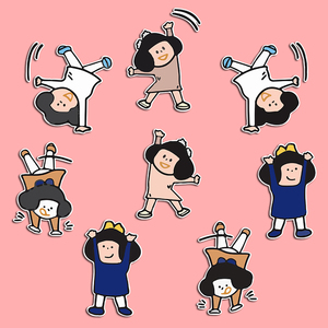卡通可爱女孩翻跟斗行李箱笔记本电脑ipad贴纸水杯手机旅行箱贴画