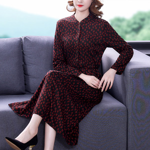 费依2022新款城市衣柜女装官方旗舰店春秋通勤长袖中腰碎花连衣裙