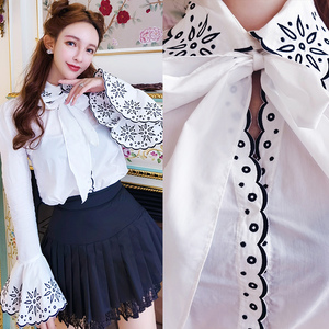 子仙仙子 天价殿堂级工艺 98%棉蝴蝶结绣花大喇叭袖宫廷百搭衬衣