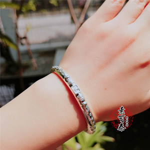 素可泰泰国佛牌正牌 龙婆瑞2561纯银手镯男女手链 一对一伽持