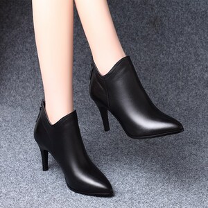 真皮短靴女高跟鞋女细跟小跟2019秋冬新款百搭尖头皮鞋冬季马丁靴