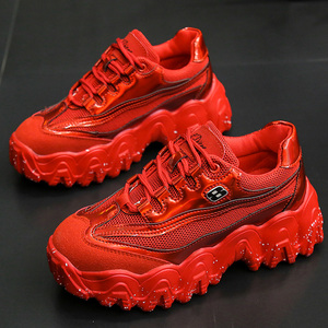 透气红色女鞋运动鞋女本命年中国红松糕厚底超轻老爹鞋女ins潮鞋