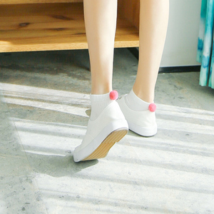 春夏纯棉韩国可爱毛绒球球袜短筒女袜日系秋季短袜全棉小白鞋袜子