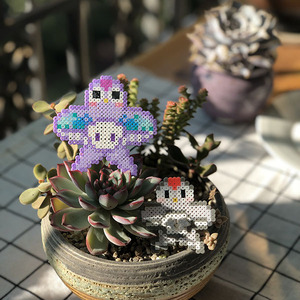 小燕子风筝胸针 手工拼豆像素风学生可爱女生毛衣卫衣帆布包配饰