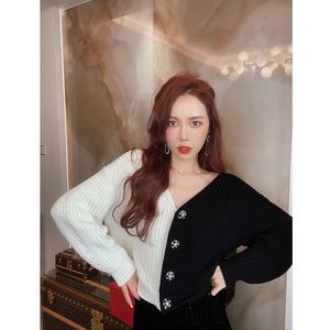 余潇潇露肩连衣裙