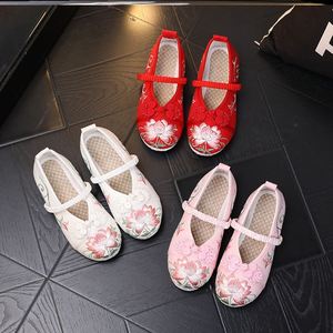 空荡荡一场空淘宝清朝古装女娃娃宫廷套官衣服中国古代格格公主贵妃