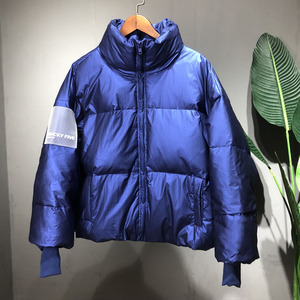 2021新款反季清仓特卖羽绒服女短款韩版亮面面包服宽松加厚漆皮潮