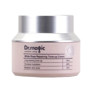 屈臣氏素颜霜女