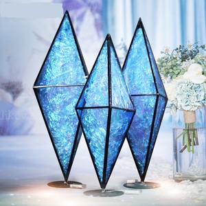 新款婚庆道具铁艺几何蓝色大钻石路引装饰布置发光宝石灯婚礼摆件