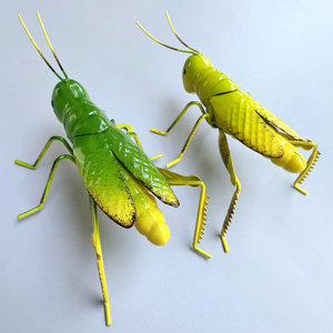 铁艺仿真蝗虫蚂蚱壁饰摆件庭院金属昆虫户外花园林景观庭院装饰