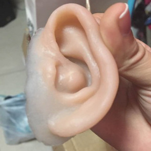 仿真耳朵义耳假肢皮肤遮伤疤纹身德国进口硅胶义肢量身定做假义耳