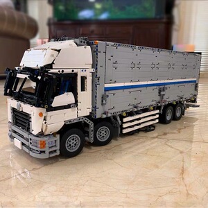 乐高荒川大卡车