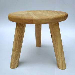 家用实木儿童木板凳换鞋凳原木小圆凳子木质凳子整装简约三脚矮凳